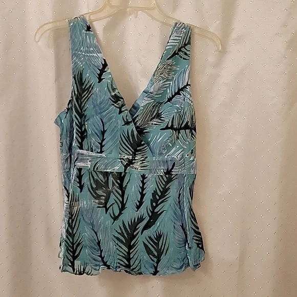 Women's International Concepts blouse, fern pattern with raised velvet , size S - Picture 1 of 3